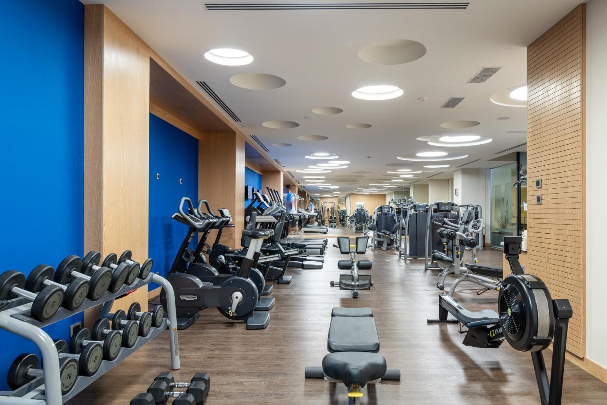 Miraggio Thermal Spa Resort Paliouri Exterior photo The gym at the hotel